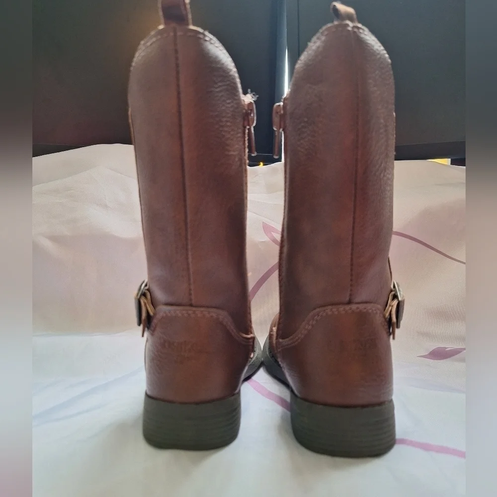 OshKosh Bgosh girls boots